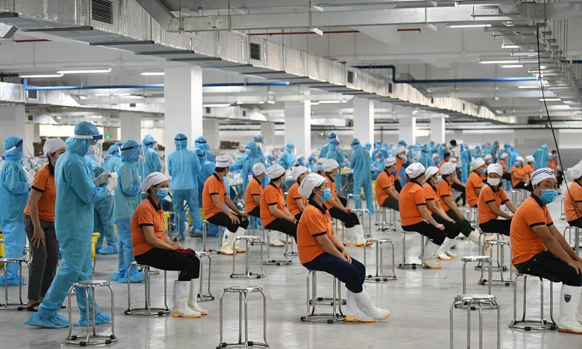 Nửa đầu năm 2021: Thị trường Bất động sản Công nghiệp tiếp tục chiến đấu với làn sóng Covid-19 lần thứ tư