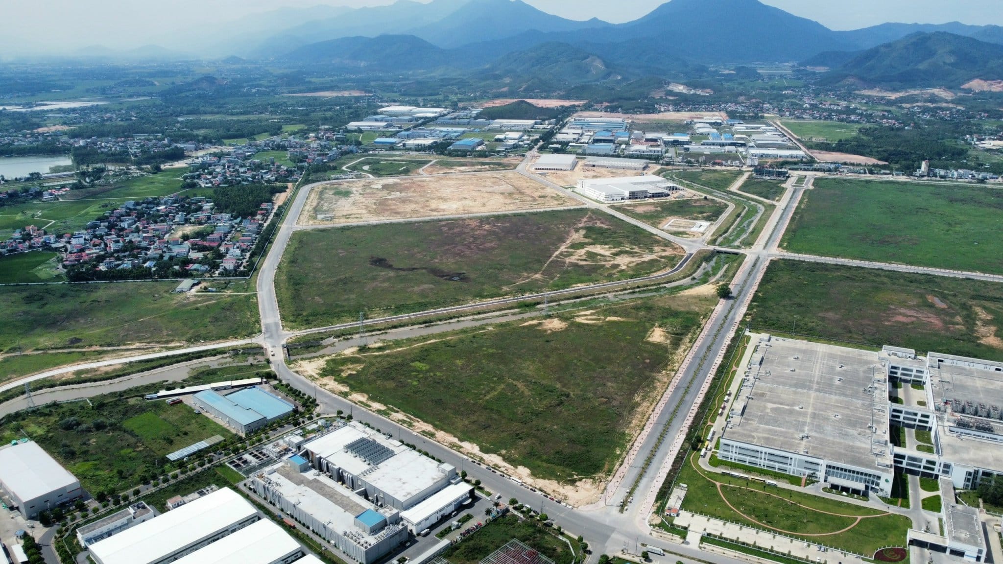 SVP-FW46 Ready-Built & Build-to-suit Factories and Warehouse for Lease in Phu Tho